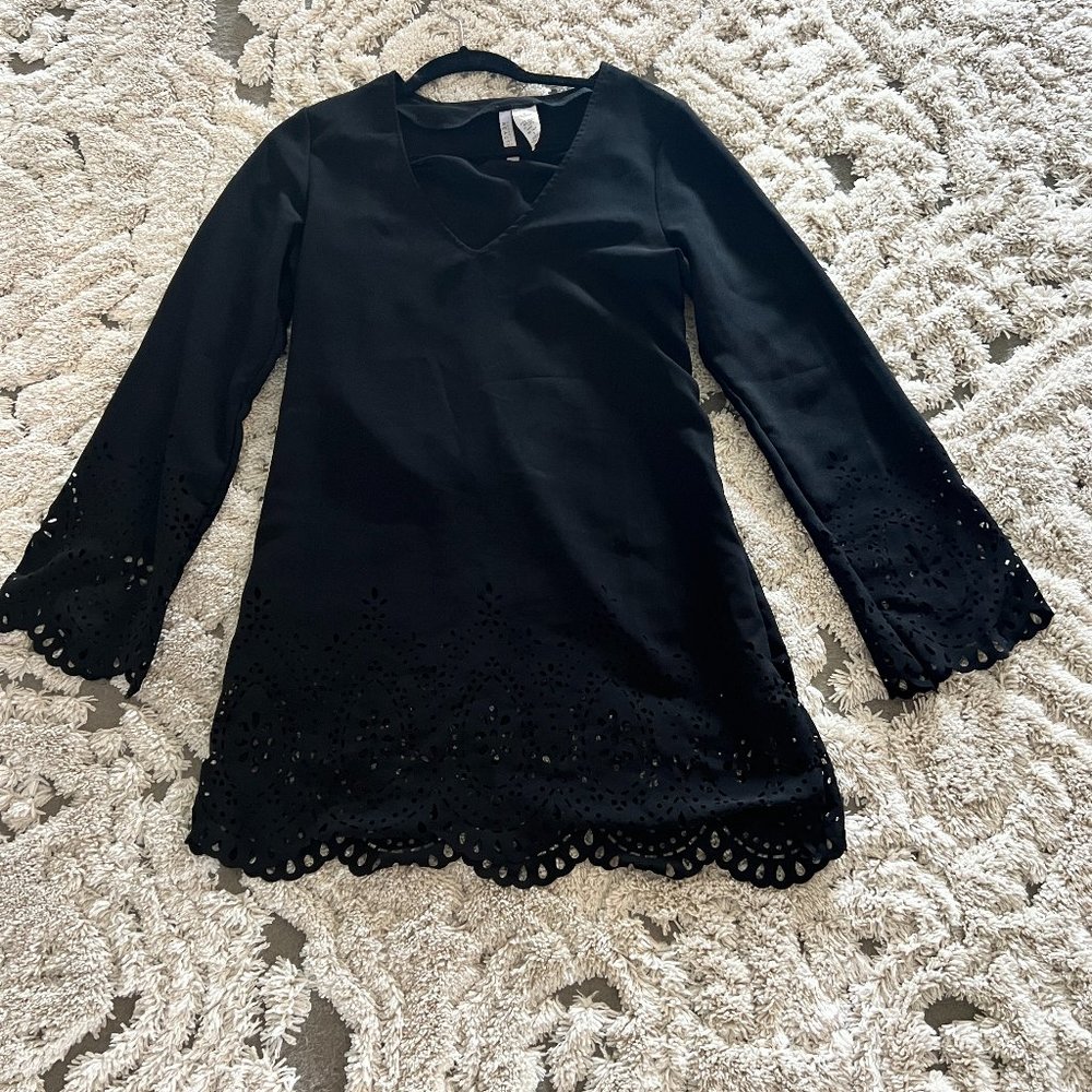 Black Kenneth Cole Swimsuit Coverup